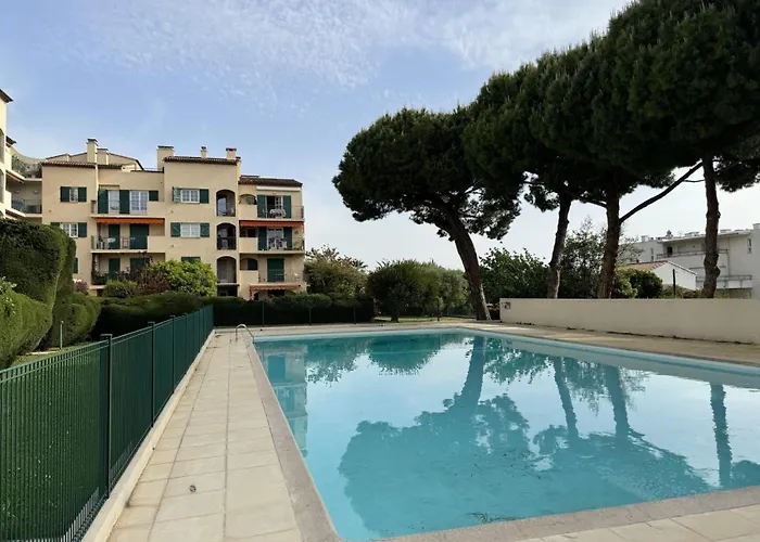 アパート Superb In Provenzal With Pool *